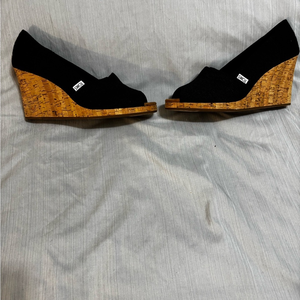 TOMS Black Peep Toe Wedges - Picture 2 of 4